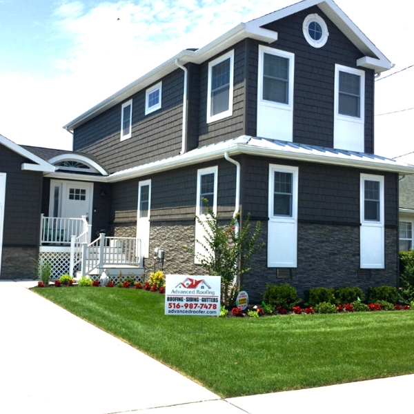 West Babylon ny home with new roof